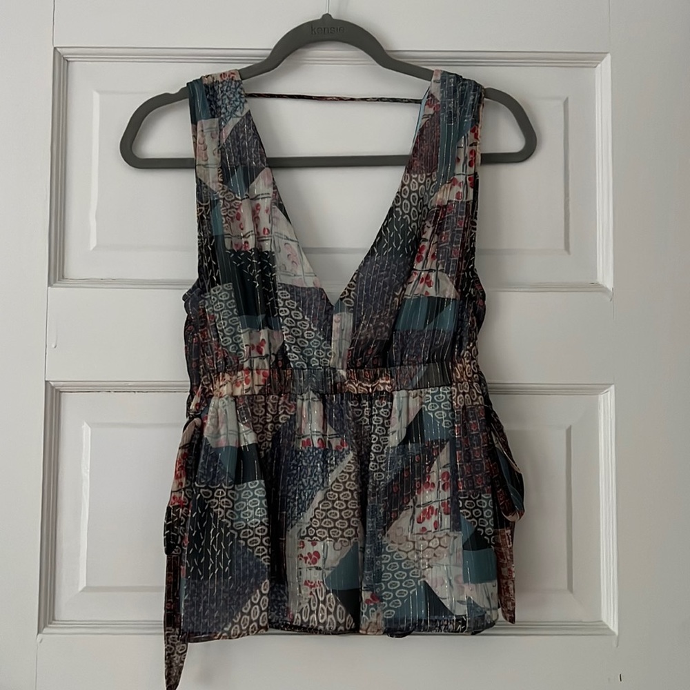 BCBG Maxazria blue and gold pattern tank top deep v cut